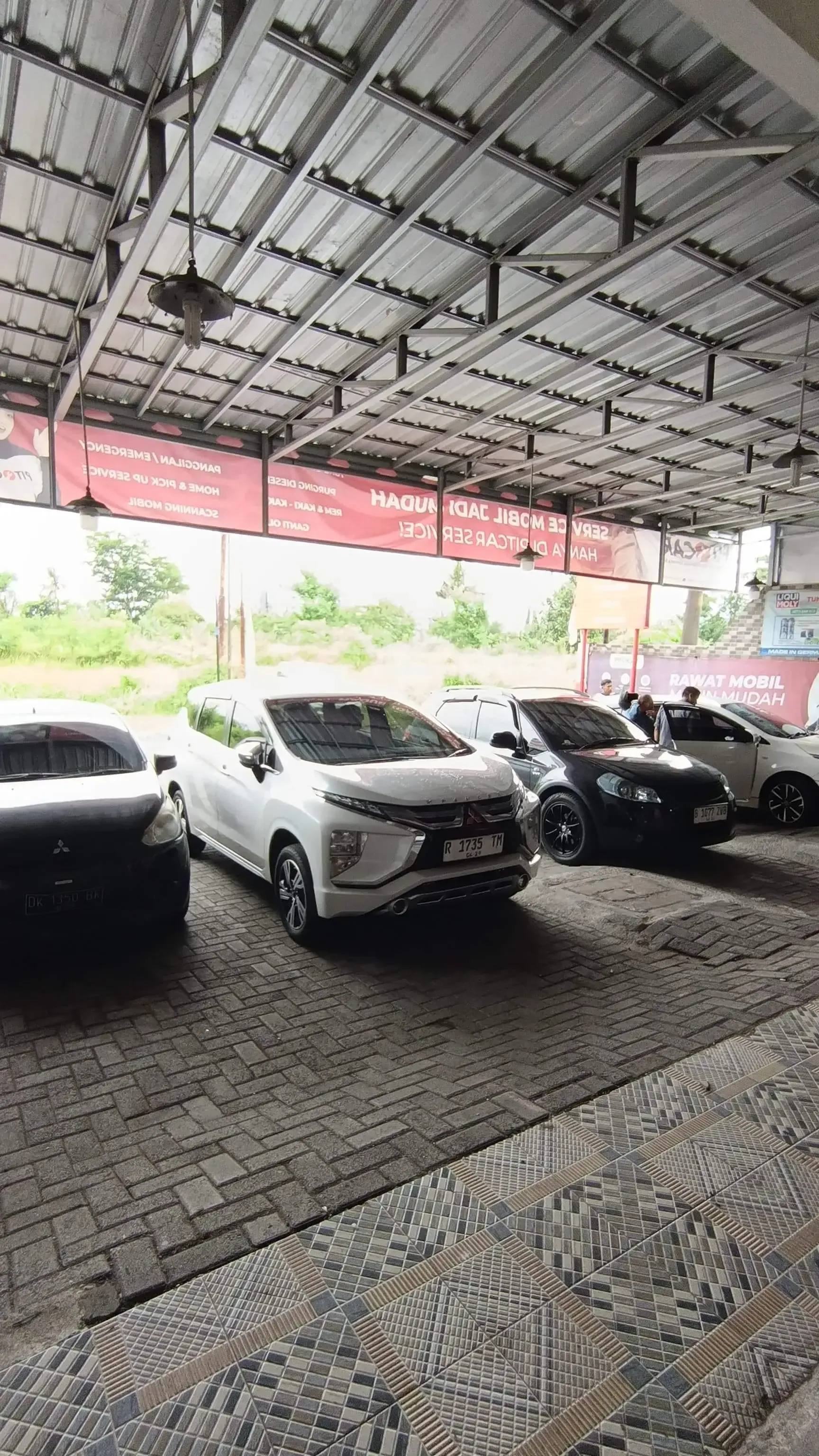 PITCAR Service - Stall Servis 2